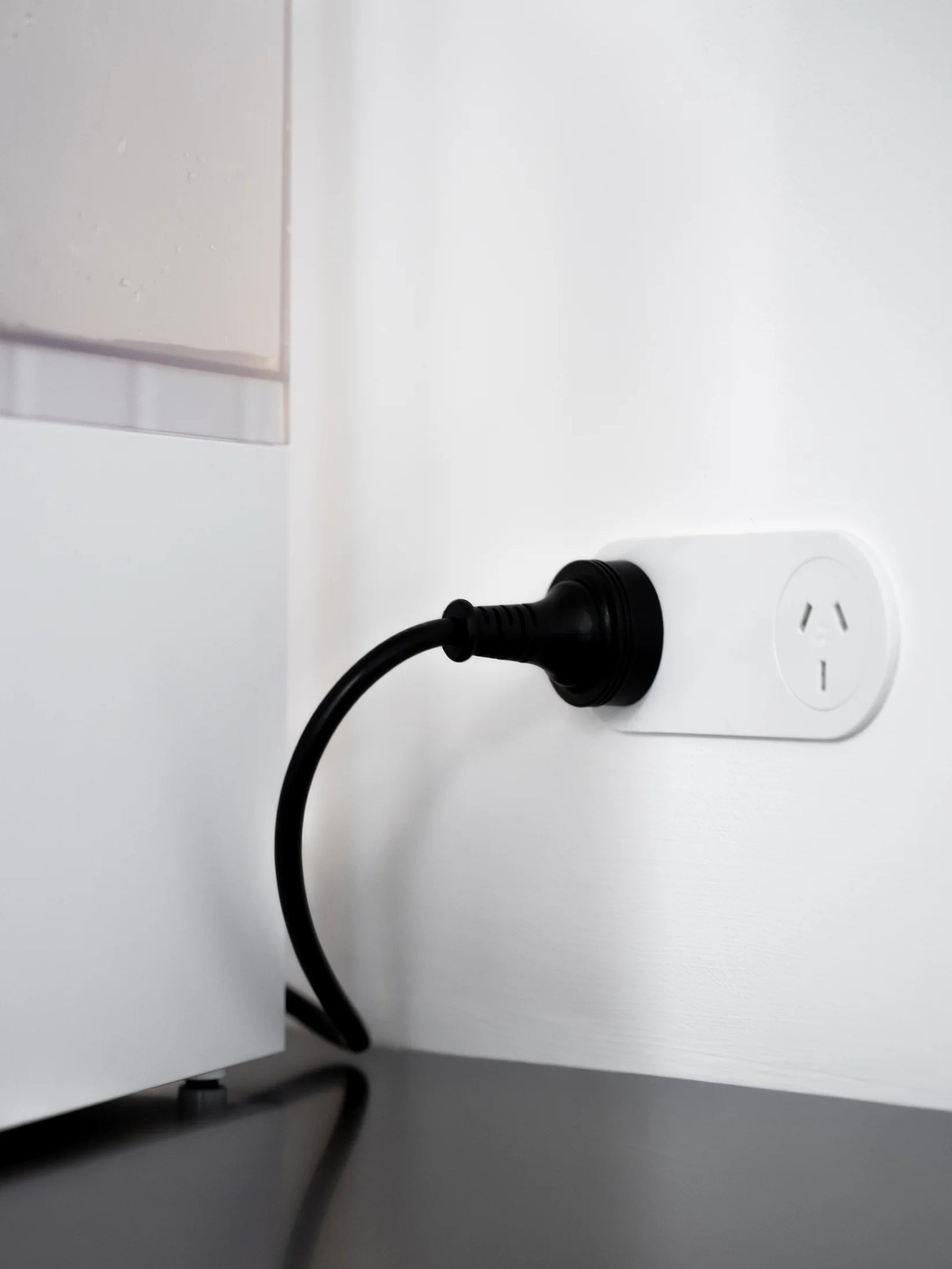 Rippl Nano plugged into a wall socket